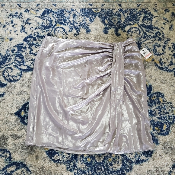 INC International Concepts Metallic Glam Refresh Draped Mini Skirt Silver 12 - Picture 4 of 7